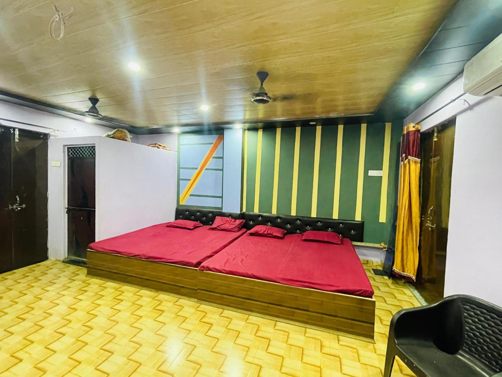 Kailash Inn Guest House Varanasi Esterno foto
